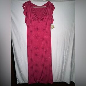 Elegant Pink Gown with Ruffle Sleeves